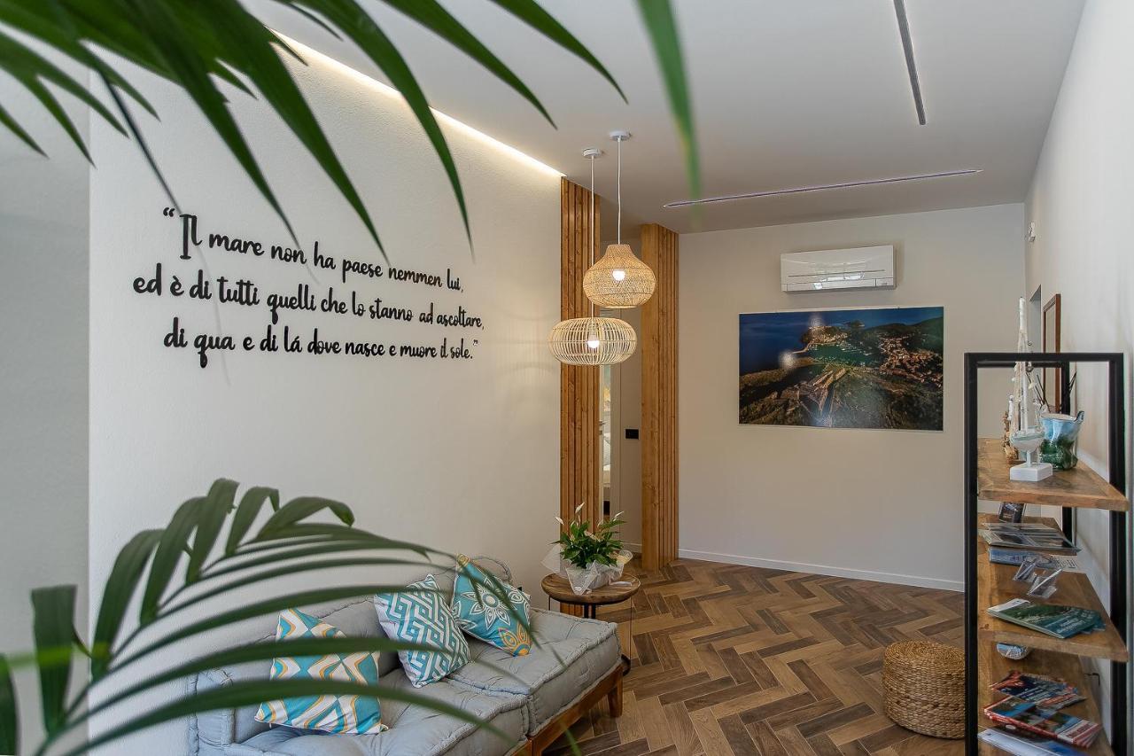 Brezza Marina Guest House Порто-Эрколе Экстерьер фото
